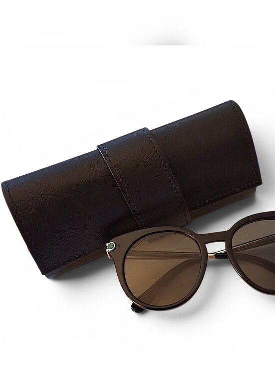 Salvatore Ferragamo SF909S Black Round Sunglasses Made in Italy